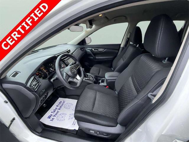 Used 2020 Nissan Rogue SV image 22