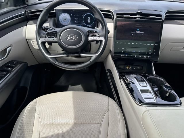 Used 2023 Hyundai Tucson Limited AWD/4WD image 16