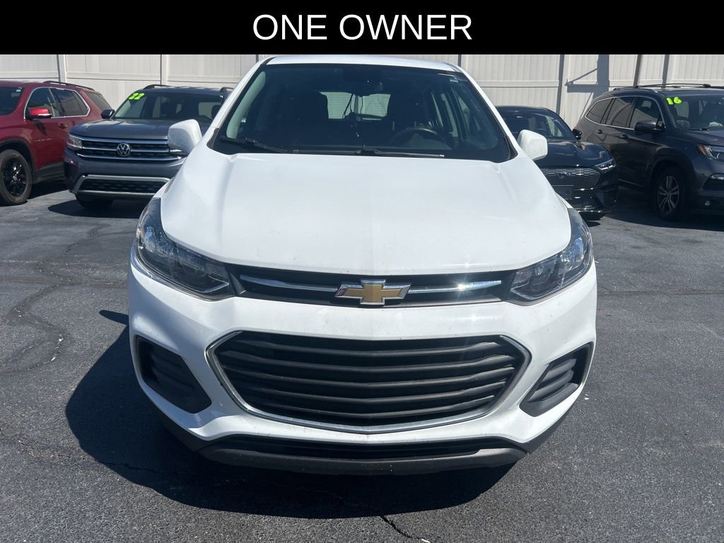 Used 2020 Chevrolet Trax LS video 2