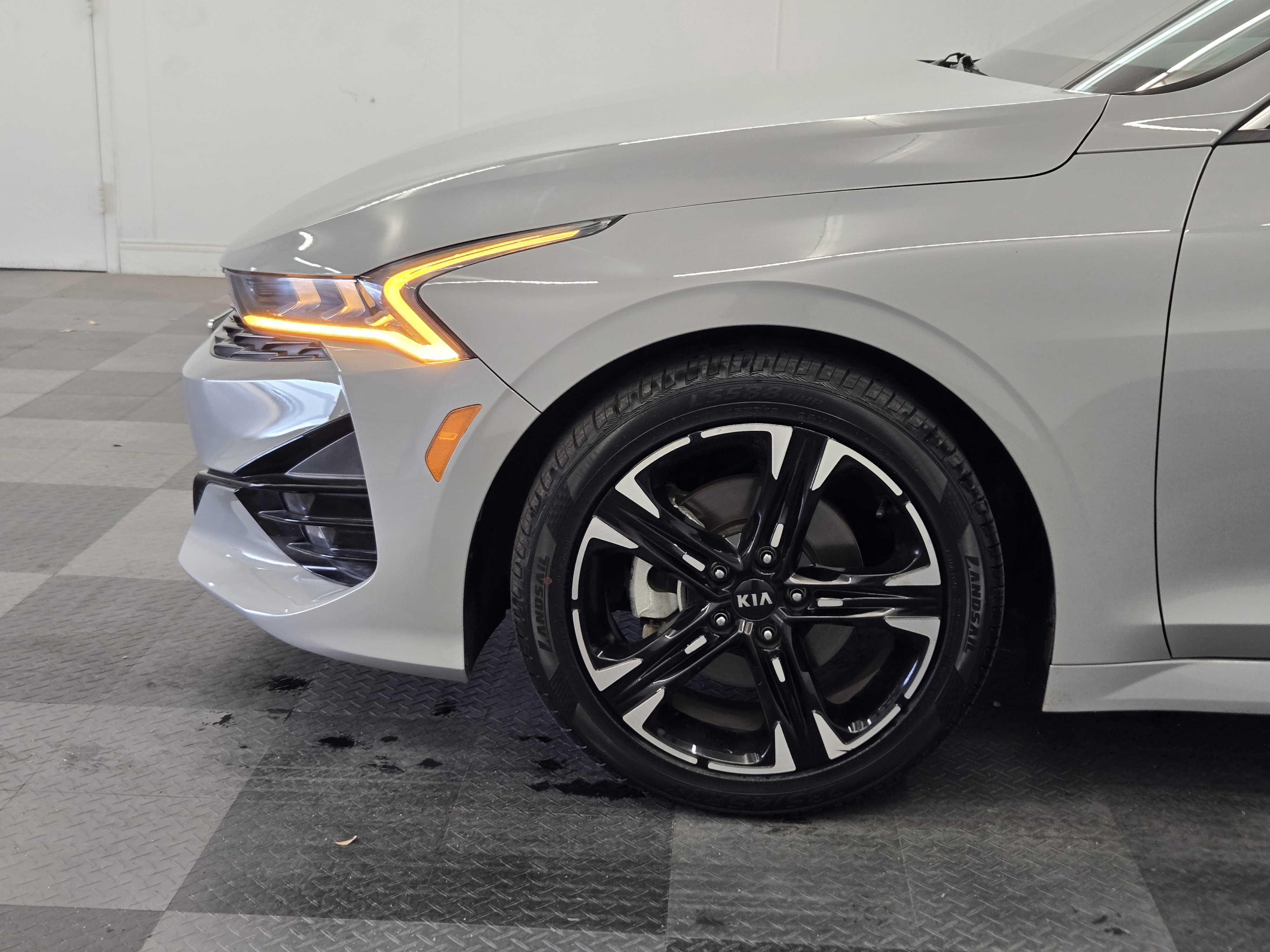 Used 2021 Kia K5 GT-Line w/ GT-Line FWD Premium Package image 9