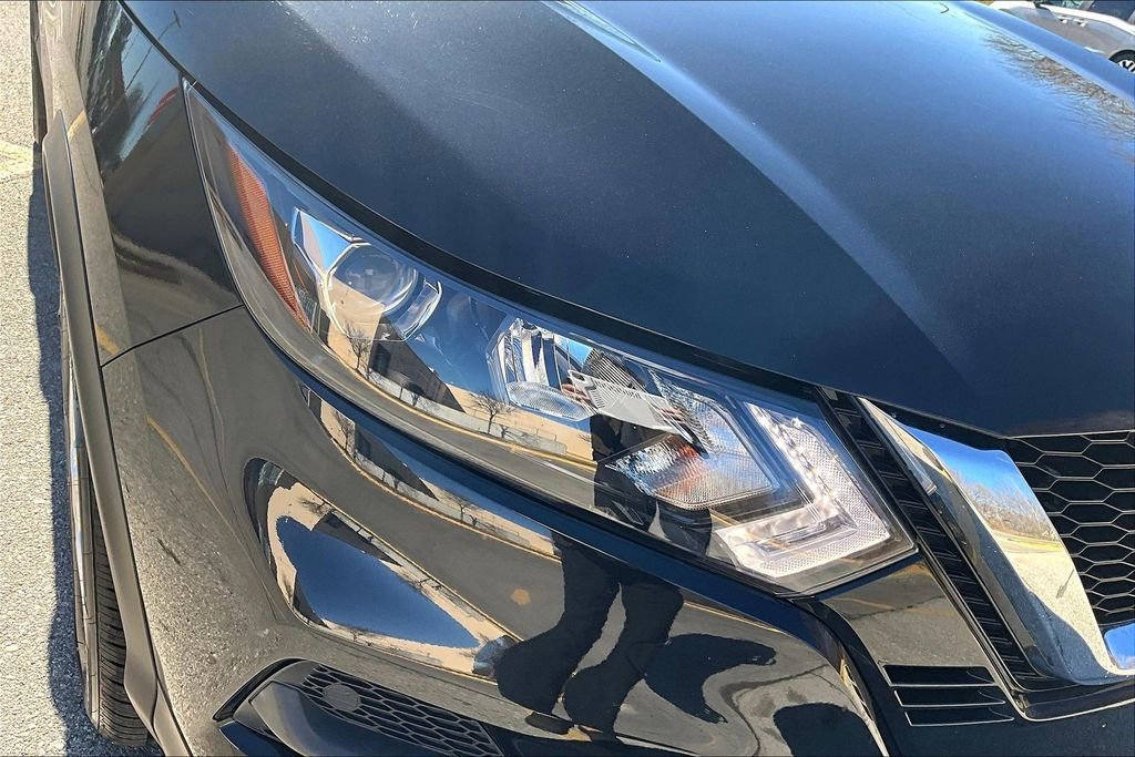 Used 2022 Nissan Rogue Sport S FWD image 28