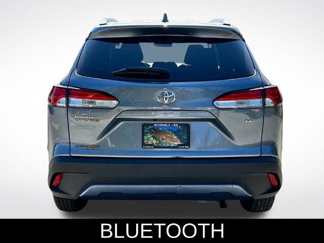 Used 2023 Toyota Corolla Cross LE image 3