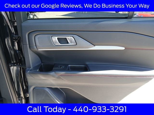 Certified 2025 Ford Explorer ST-Line AWD/4WD image 40