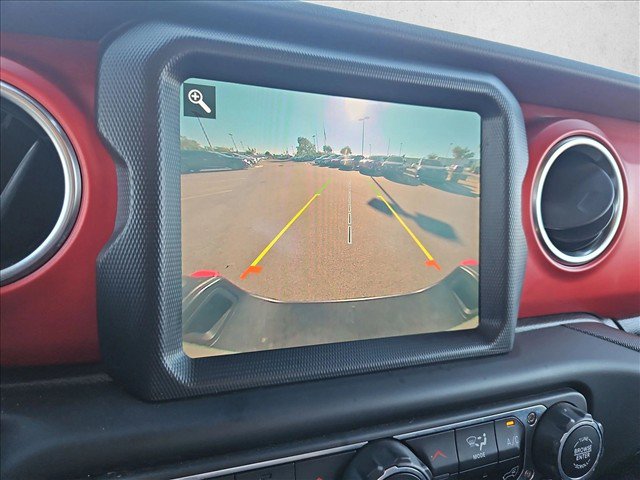 Used 2020 Jeep Gladiator Rubicon AWD/4WD image 15
