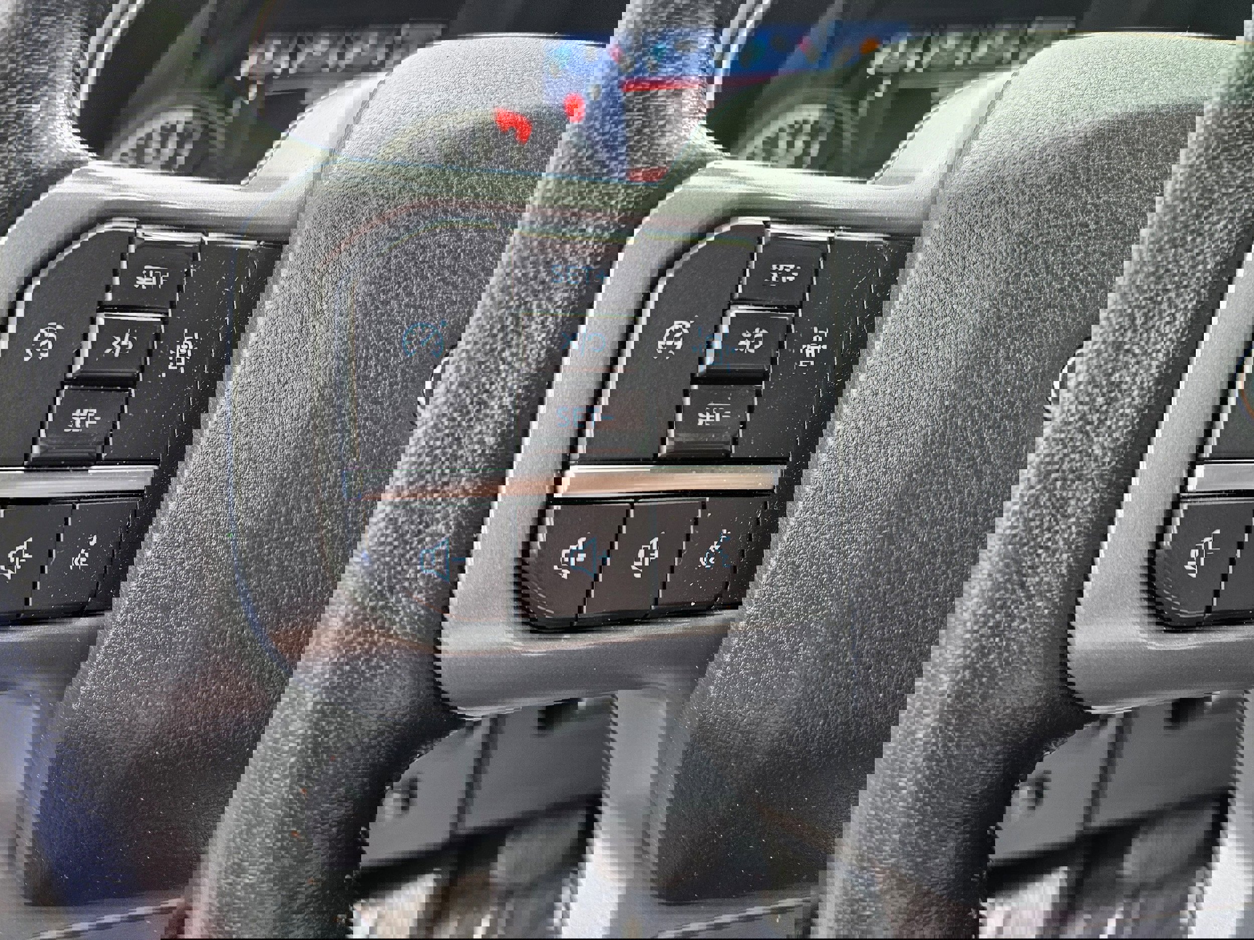 Certified 2021 Ford F150 XLT w/ Equipment Group 302A High image 18