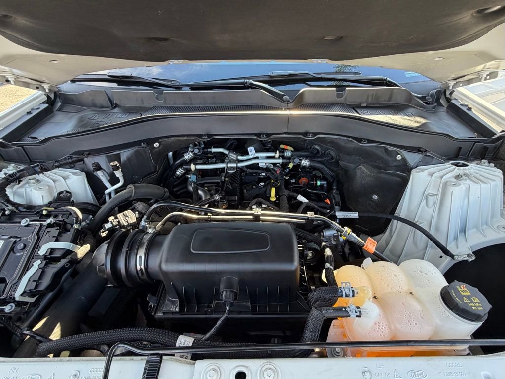 Certified 2023 Ford Explorer XLT w/ Equipment Group 202A image 33