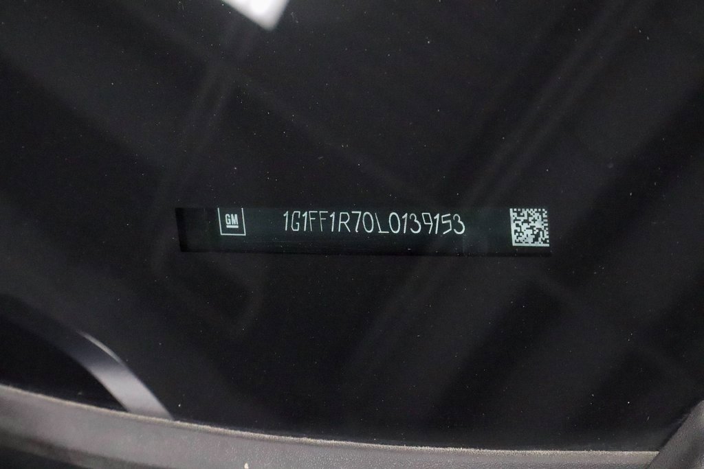 Used 2020 Chevrolet Camaro LT w/ Technology Package image 29