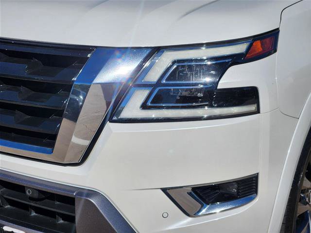Used 2023 Nissan Armada Platinum w/ Captain's Chairs Package RWD image 7