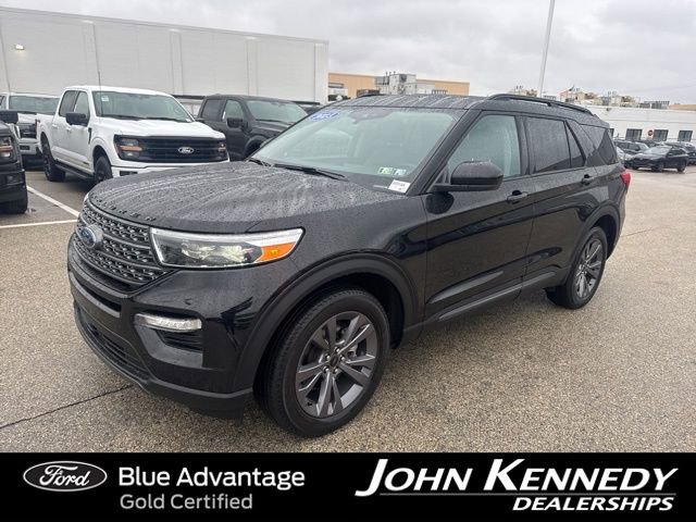 Certified 2023 Ford Explorer XLT w/ Equipment Group 202A AWD/4WD image 2