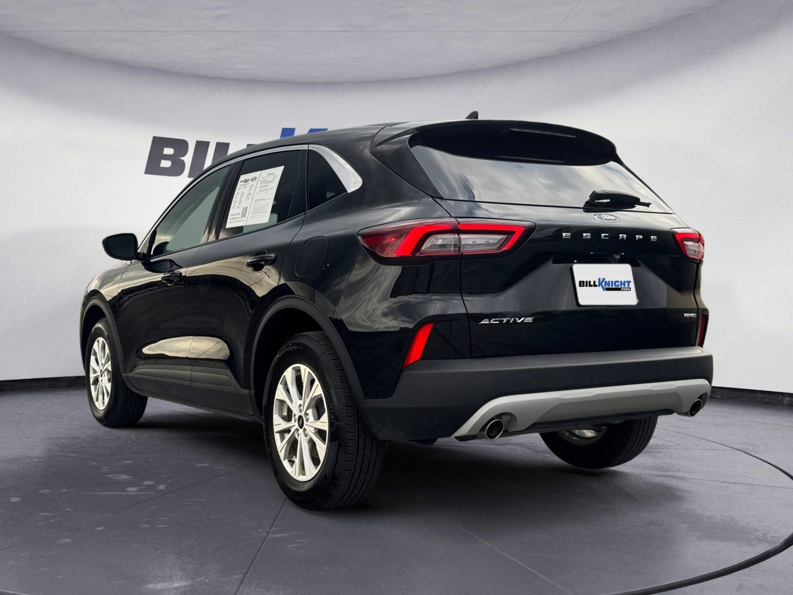 Certified 2023 Ford Escape Active image 3