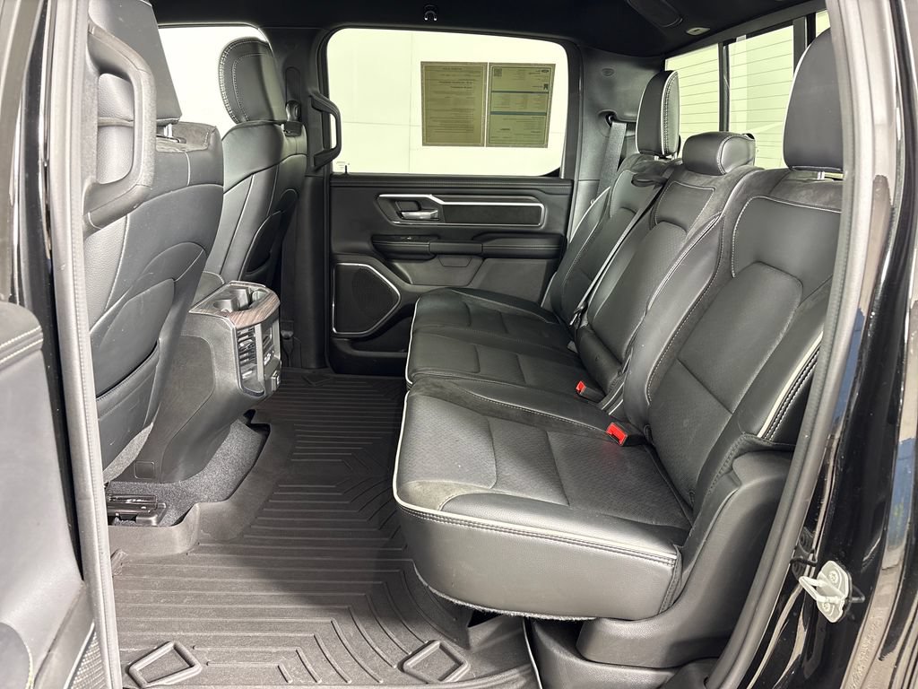 Used 2026 RAM 1500 Laramie w/ Sport Appearance Package AWD/4WD image 32