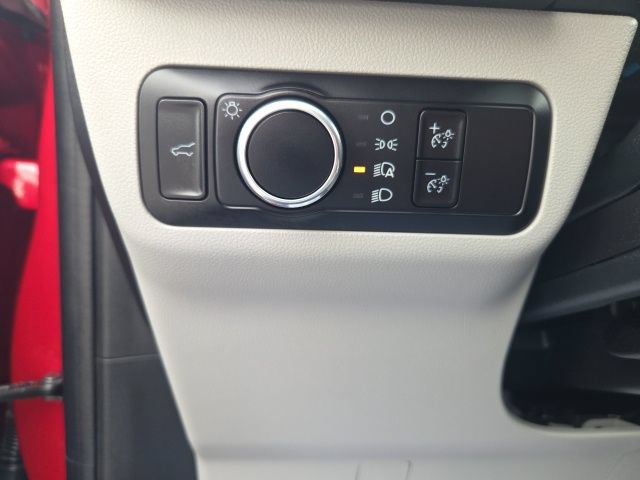 Certified 2023 Ford Escape Active AWD/4WD image 13
