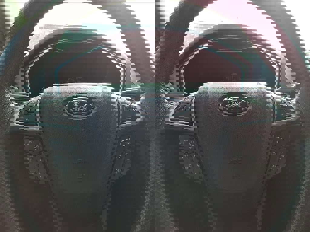 Certified 2020 Ford Fusion SE image 21