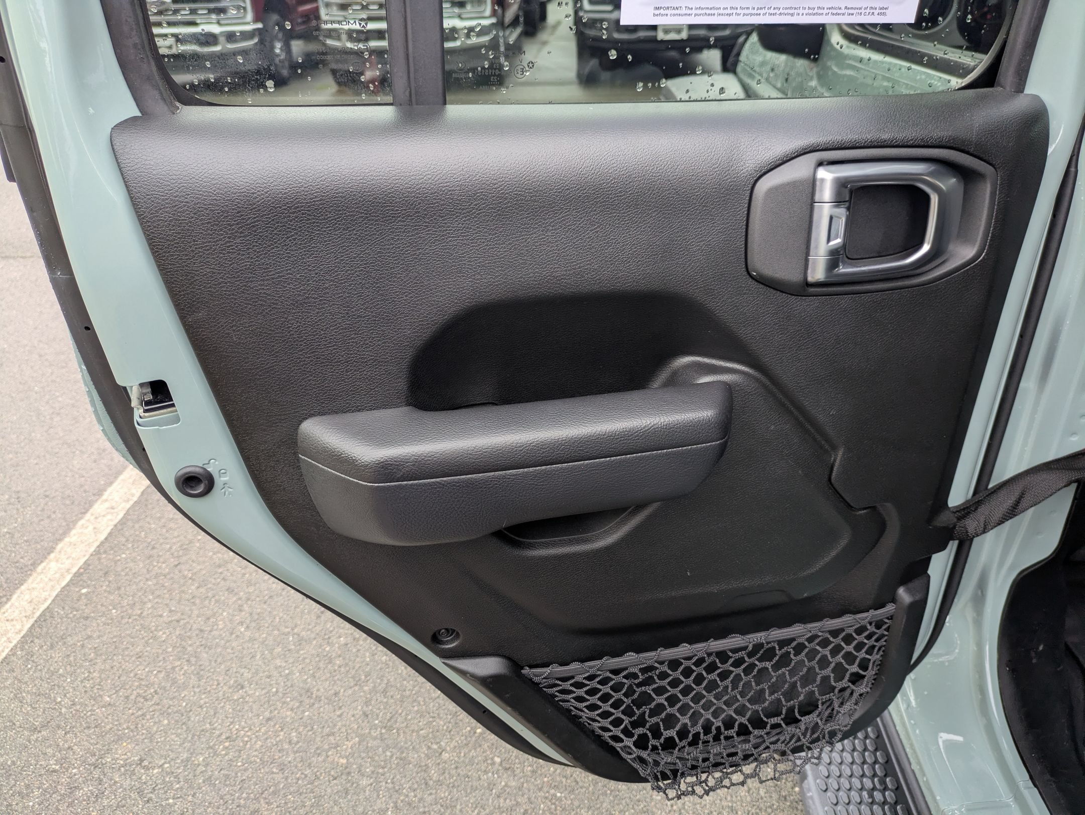 Used 2024 Jeep Wrangler Unlimited Sport AWD/4WD image 31