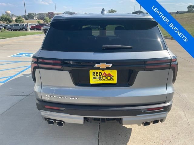 Used 2025 Chevrolet Traverse LT AWD/4WD image 5