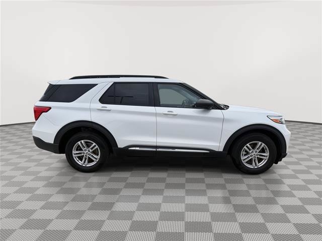Certified 2022 Ford Explorer XLT AWD/4WD image 10