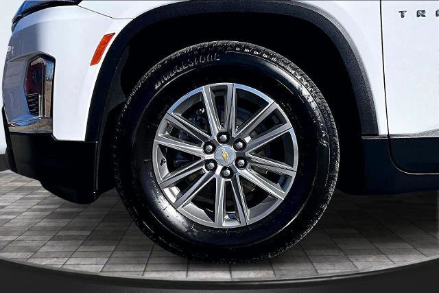 Used 2023 Chevrolet Traverse LT image 14