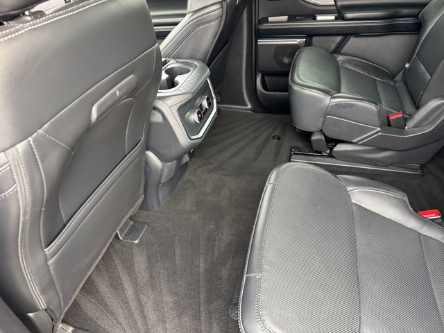 Certified 2025 Ford Expedition Max Platinum w/ Driver's Package AWD/4WD image 17