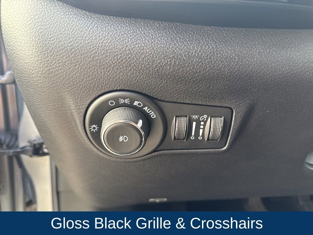 Used 2022 Jeep Compass Altitude image 24