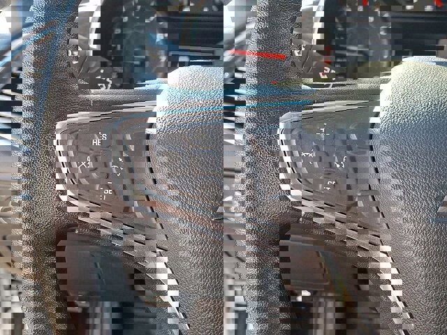 Used 2018 Chevrolet Malibu LT image 22