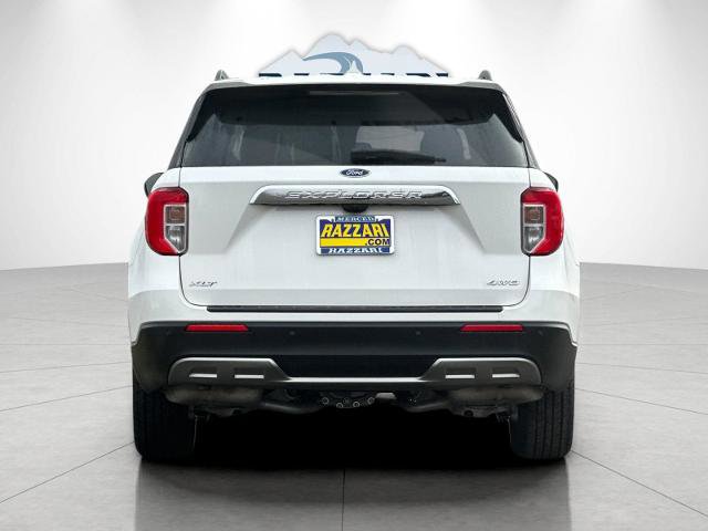 Certified 2022 Ford Explorer XLT w/ Equipment Group 202A image 4