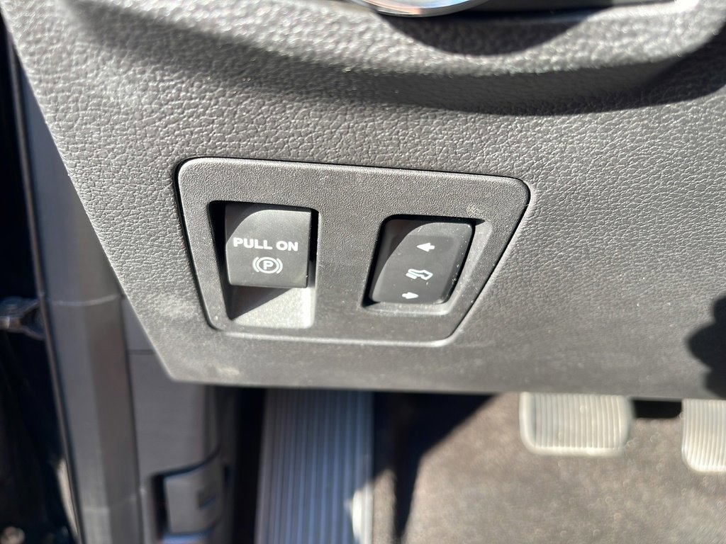 Certified 2021 Ford Expedition Limited image 31