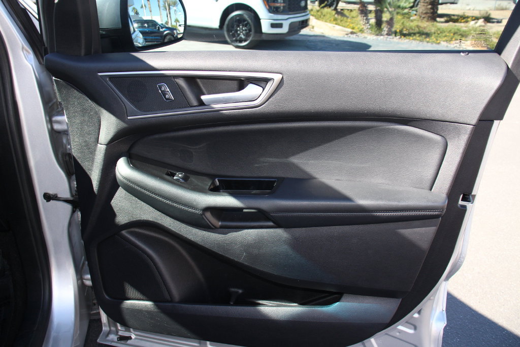 Certified 2019 Ford Edge SEL w/ Equipment Group 201A FWD image 27