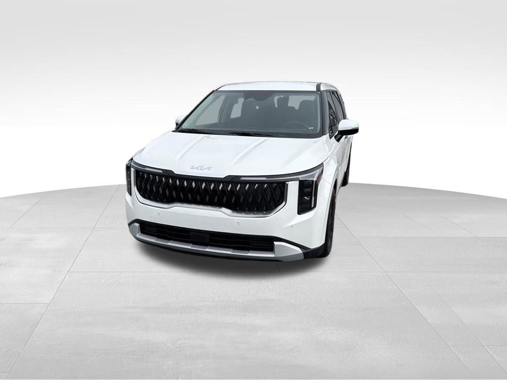 Used 2025 Kia Carnival image 18