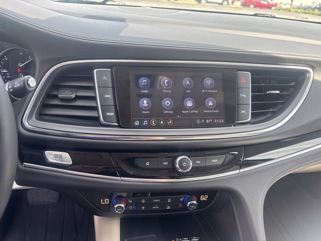 Used 2022 Buick Enclave Avenir w/ Avenir Technology Package AWD/4WD image 15