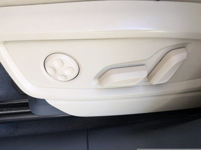 Used 2019 Audi Q5 2.0T Premium w/ Convenience Package image 22