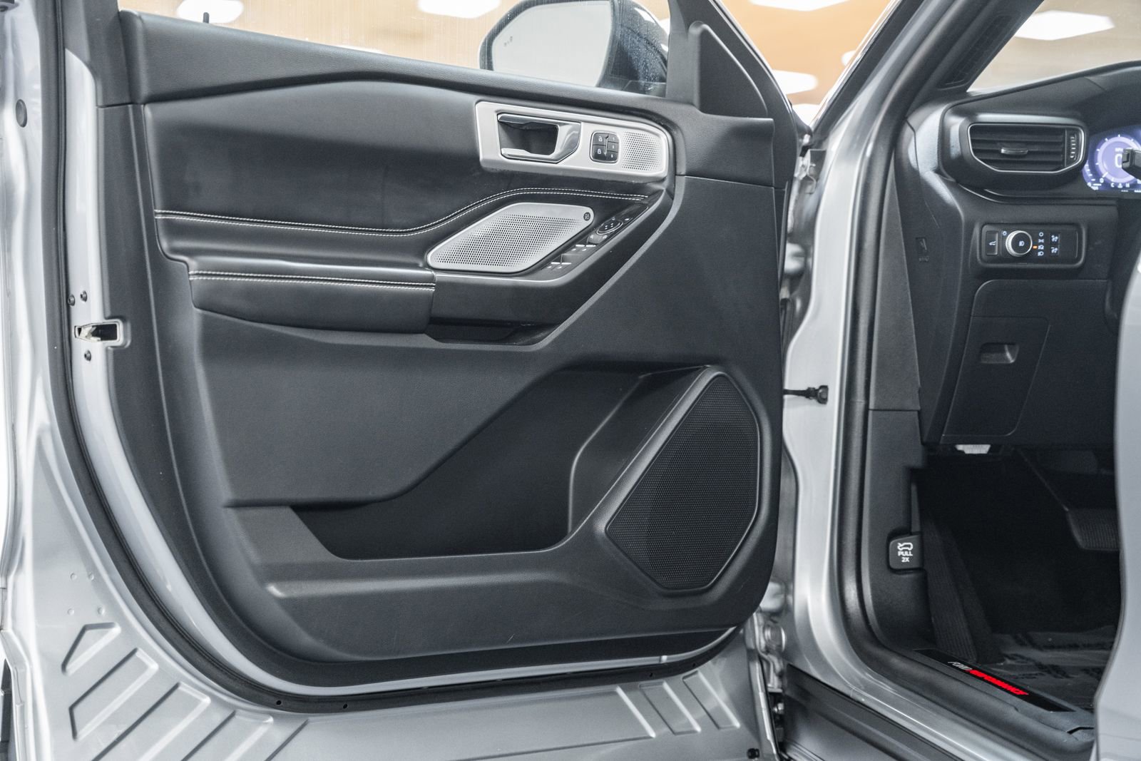 Certified 2020 Ford Explorer ST w/ ST Street Pack image 50