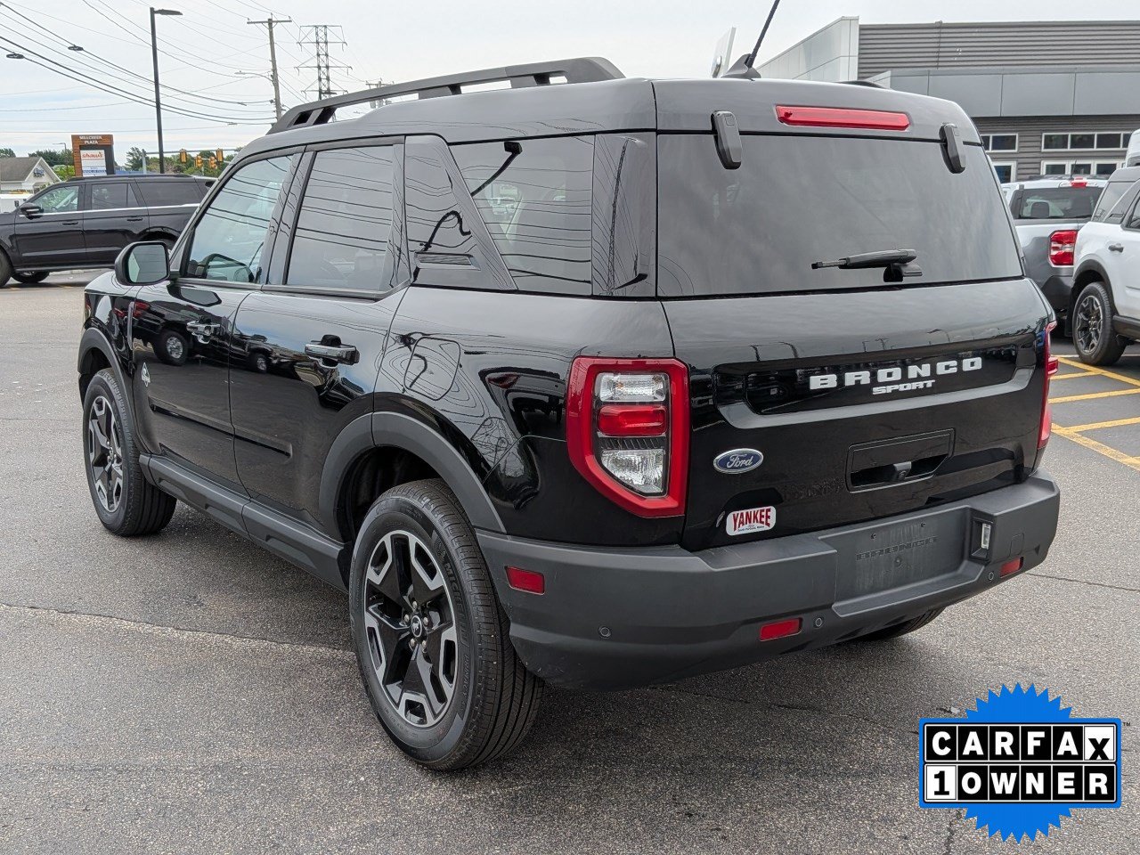 Certified 2023 Ford Bronco Sport Outer Banks w/ Tech Package AWD/4WD image 6