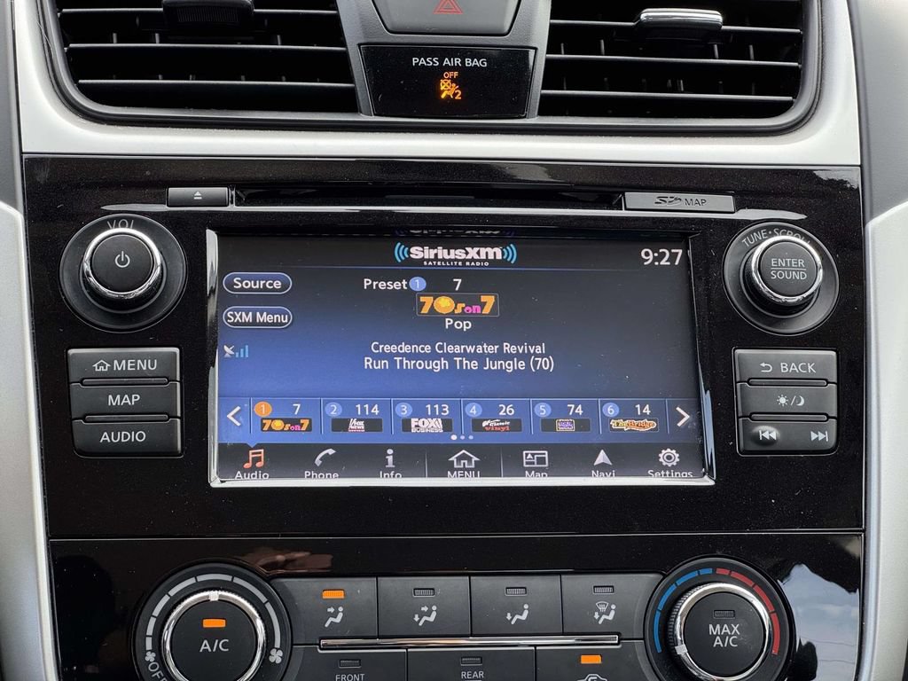 Used 2018 Nissan Altima 2.5 SR w/ SR Special Edition FWD image 3