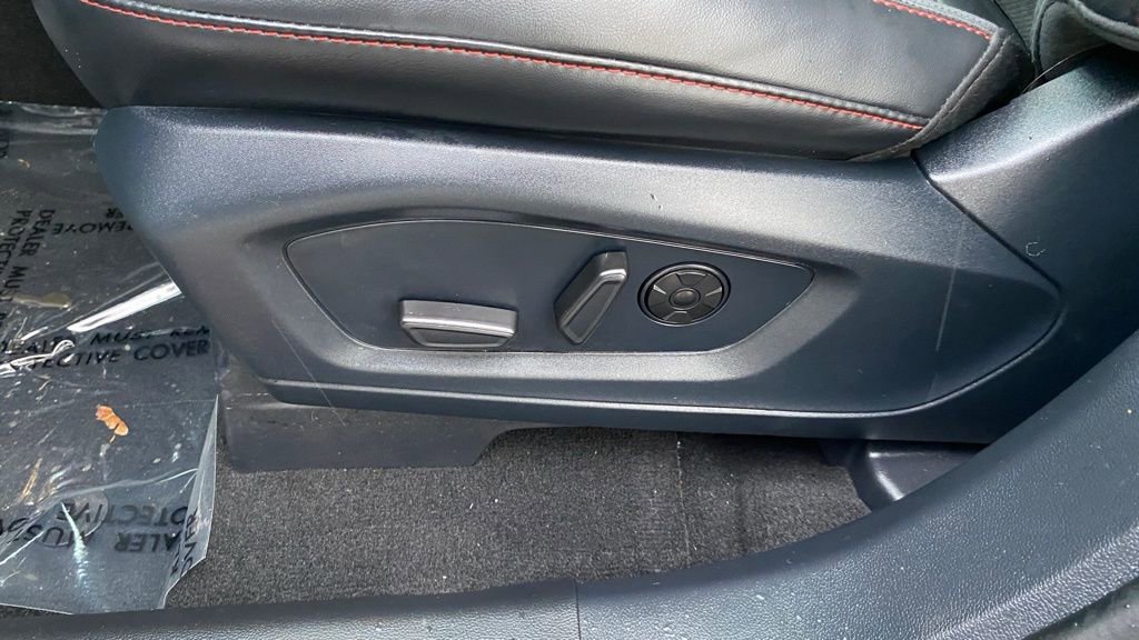 Certified 2025 Ford Explorer ST image 12