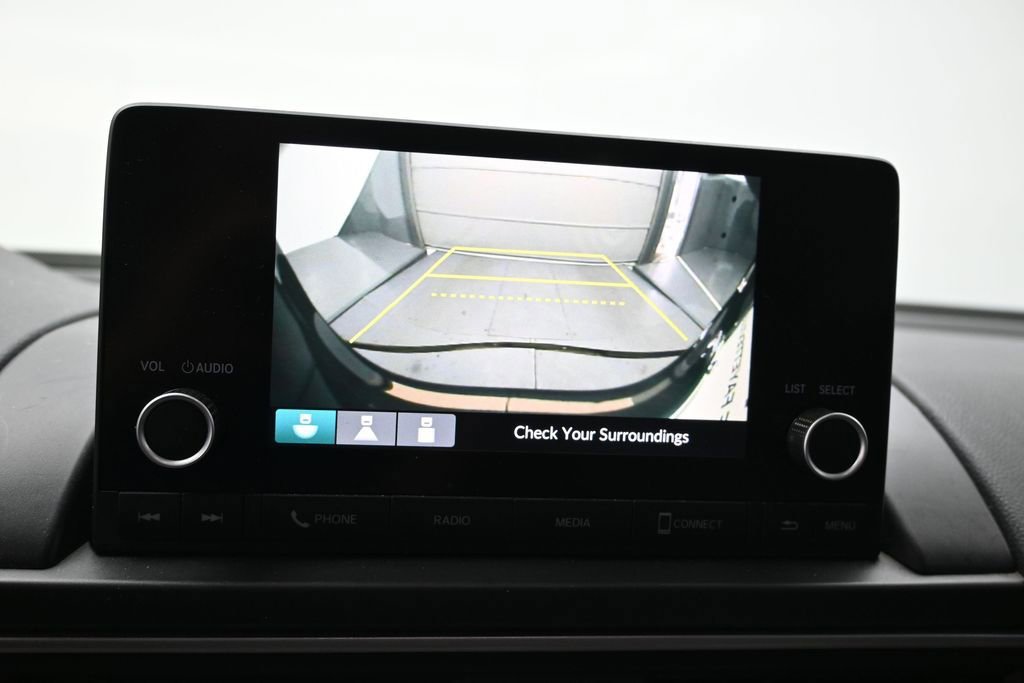 Used 2023 Honda Pilot LX image 19