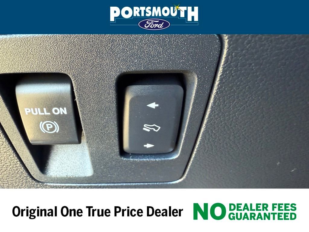 Certified 2019 Ford Expedition Max Platinum image 27