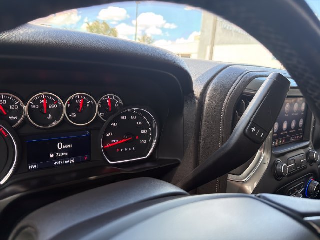 Used 2021 Chevrolet Silverado 1500 LT w/ Z71 Off-Road Package AWD/4WD image 22