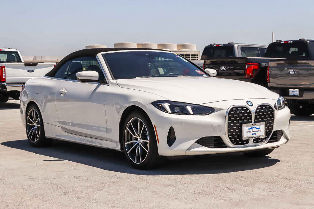 Used 2026 BMW 430i Convertible RWD image 3