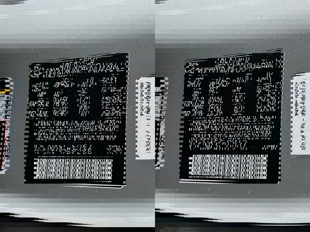 Used 2025 Hyundai Santa Fe Calligraphy image 25