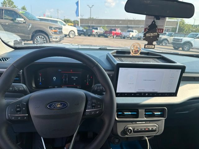 Certified 2026 Ford Maverick XLT w/ Equipment Group 301A AWD/4WD image 11