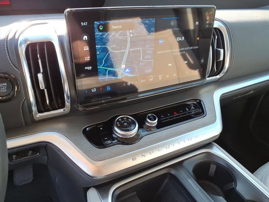 Certified 2025 Ford Expedition Max Platinum AWD/4WD image 14