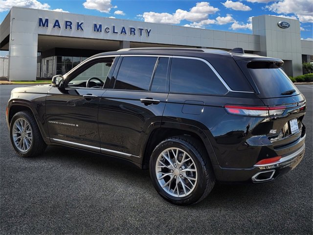 Used 2023 Jeep Grand Cherokee Summit w/ Adv Protech Group IV image 3