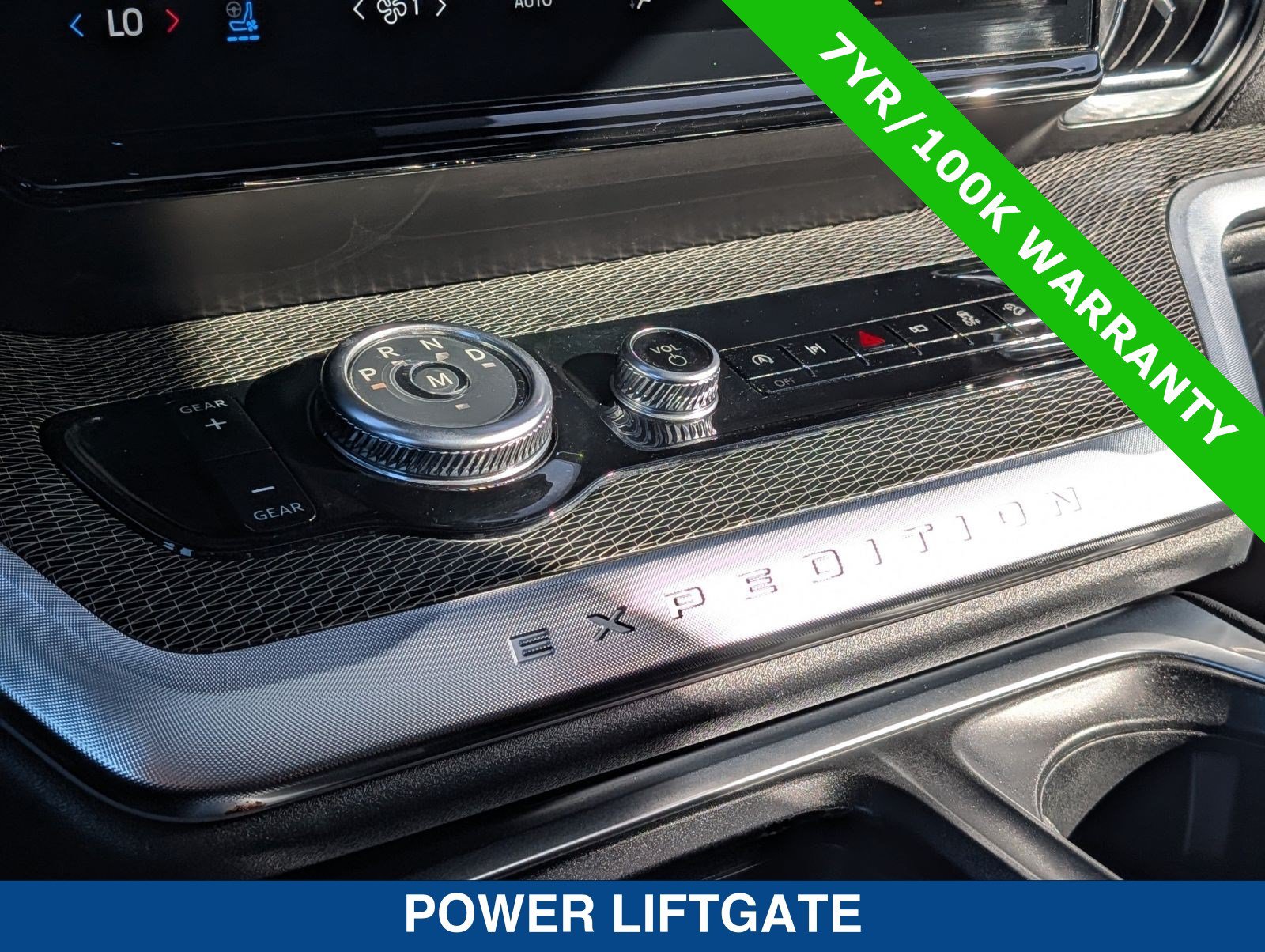 Certified 2025 Ford Expedition Platinum w/ Stealth Performance Package AWD/4WD image 34