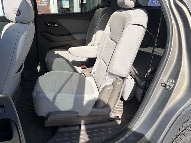 Used 2018 Chevrolet Traverse LT AWD/4WD image 6