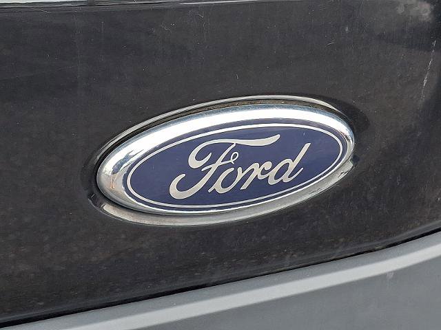 Certified 2018 Ford Transit 150 XL RWD image 27