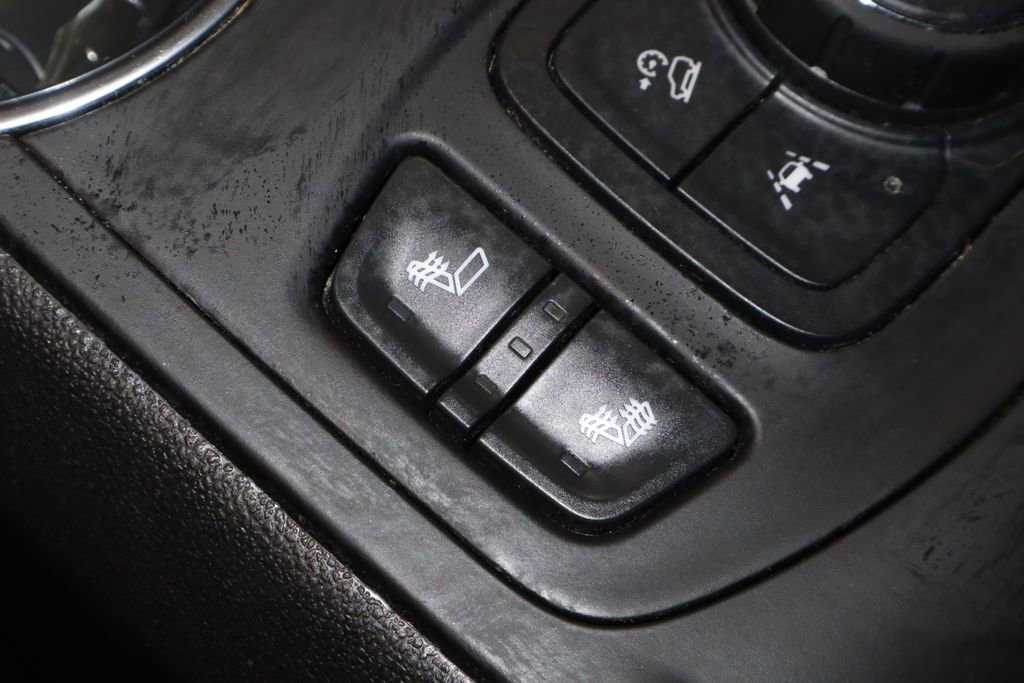 Used 2022 GMC Terrain SLE w/ Driver Convenience Package FWD image 31