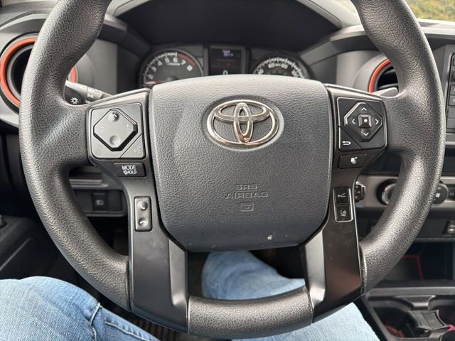 Used 2019 Toyota Tacoma SR image 17