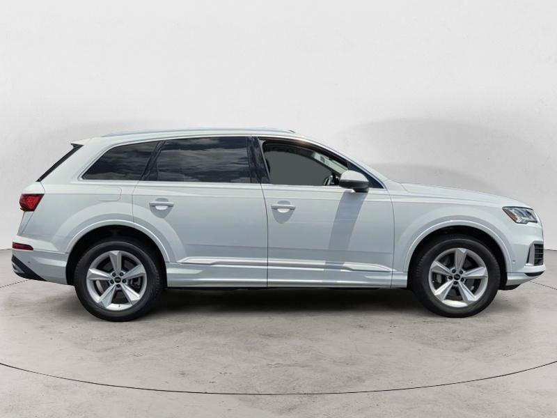 Used 2024 Audi Q7 2.0T Premium Plus AWD/4WD image 2
