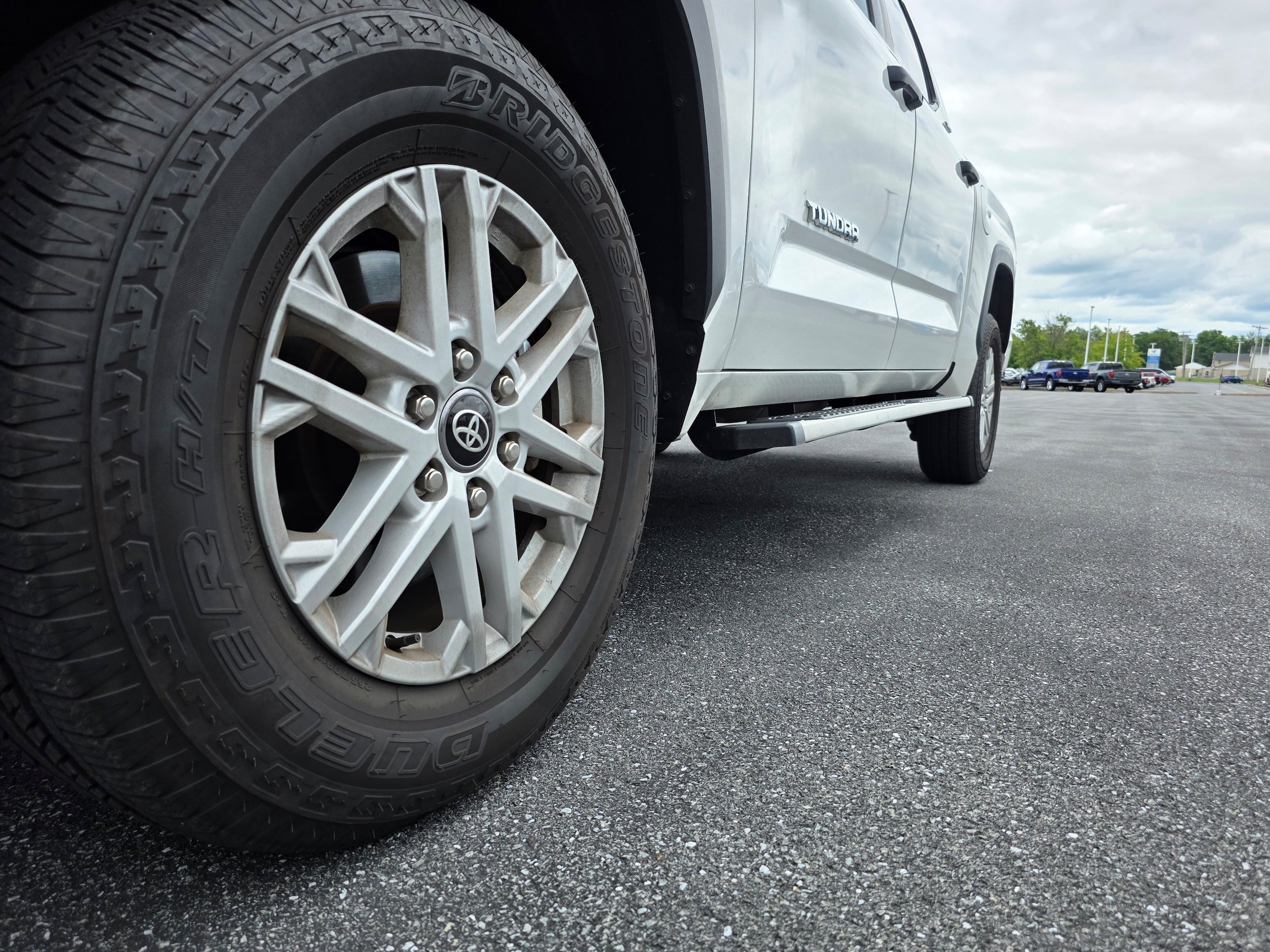 Used 2025 Toyota Tundra SR5 AWD/4WD image 18