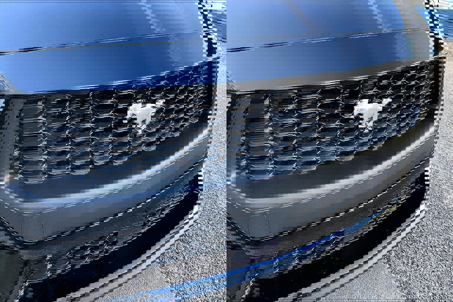 Certified 2025 Ford Mustang Coupe image 31